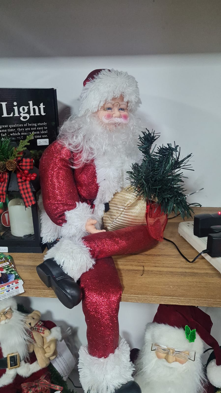 papá noel sentado piernas sueltas papá noel sentado piernas sueltas